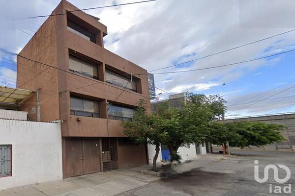 Foto de inmueble en MARIA MENDOZA #237, Col. Graciano Sánchez 1a Sección C.P. 78360, San Luis Potosí