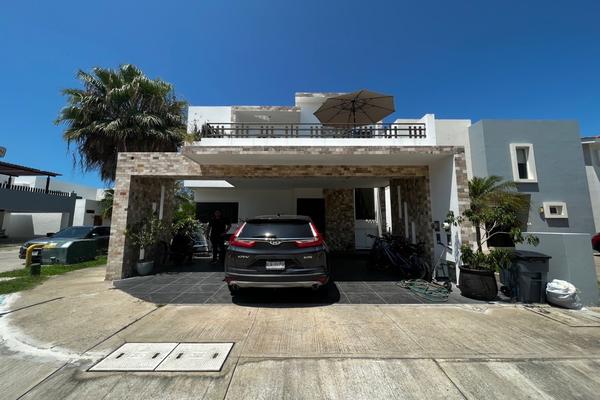 Foto de inmueble en  , Col. Marina Kelly C.P. 82112, Mazatlán