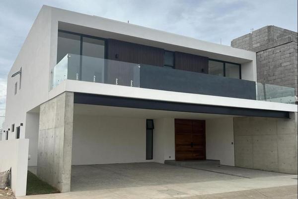 Foto de inmueble en  , Col. Marina Mazatlán C.P. 82103, Mazatlán