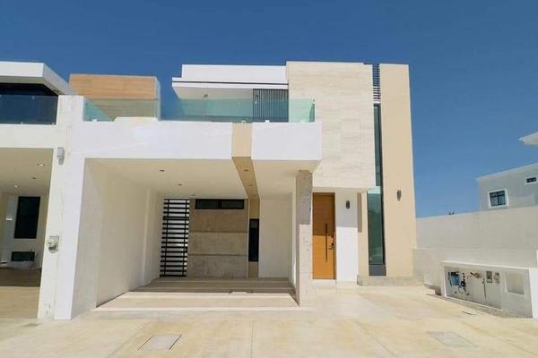 Foto de inmueble en  , Col. Marina Mazatlán C.P. 82103, Mazatlán