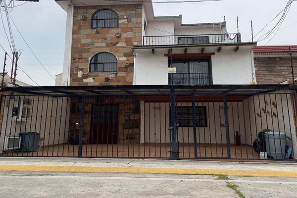 Foto de inmueble en Martin Pescador, Col. Vergel de Arboledas C.P. 52945, Atizapán de Zaragoza