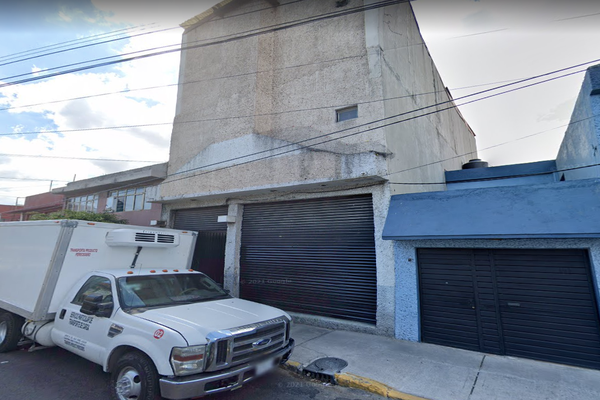 Foto de inmueble en Martinez de la Torre, Col. Héroe de Nacozari C.P. 07780, Gustavo A. Madero