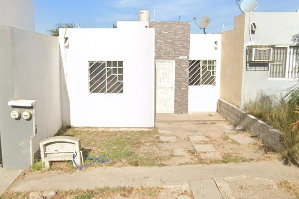 Foto de inmueble en  , Col. Mazatlan I C.P. 82190, Mazatlán