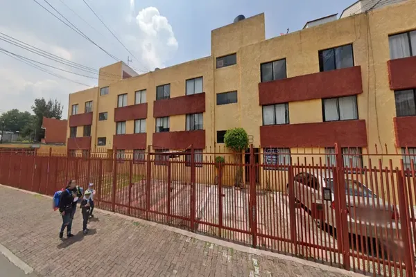 Foto de inmueble en MELCHOR DAVILA #180, Col. Miguel Hidalgo 2A Sección C.P. 14250, Tlalpan