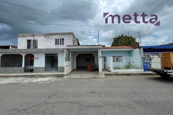 Foto de inmueble en Mercado Norte #184, Col. Independencia C.P. 63959, Ixtlán del Río