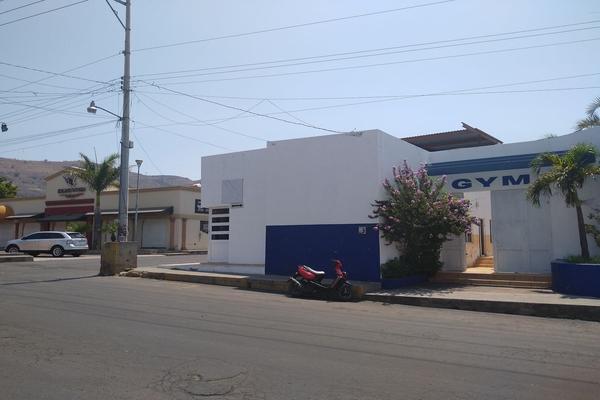 Foto de inmueble en Mercado Norte, Col. Everardo Peña Navarro C.P. 63959, Ixtlán del Río