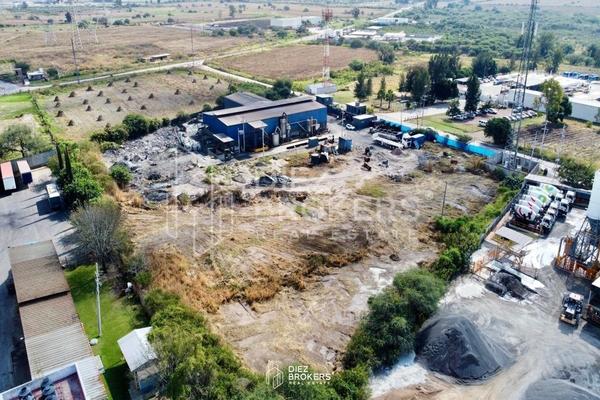 Foto de inmueble en  , Col. Mesa de los Laureles C.P. 45680, El Salto