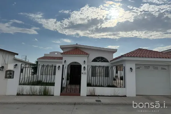 Foto de inmueble en Mexicali #425, Col. Colinas del Sauzal C.P. 22760, Ensenada