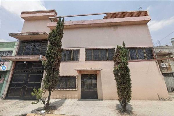 Foto de inmueble en Miguel Aleman, Col. Santa María Aztahuacán C.P. 09570, Iztapalapa
