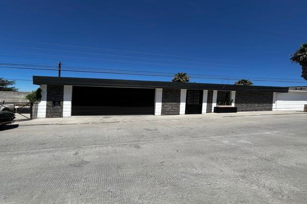 Foto de inmueble en Miguel Aleman Valdés, Col. Mariano Matamoros (Norte) C.P. 22206, Tijuana
