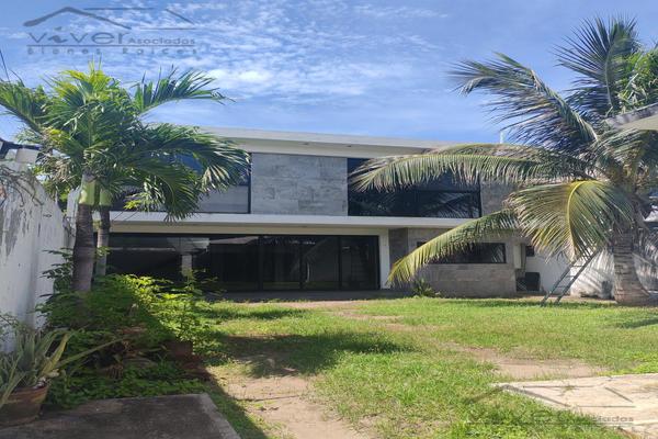Foto de inmueble en , Col. Miguel Alemán C.P. 91898, Veracruz