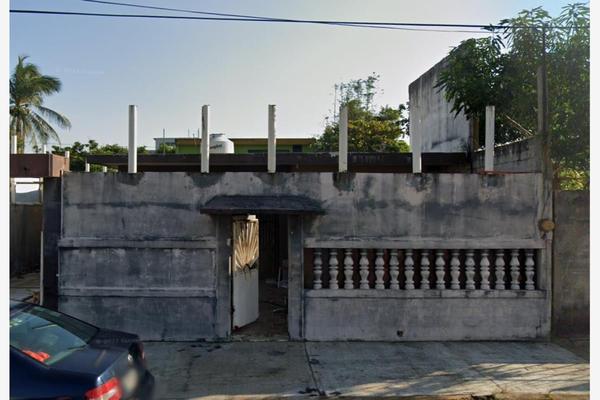 Foto de inmueble en MIGUEL ANGEL QUEVEDO #0, Col. Puerto México C.P. 96510, Coatzacoalcos