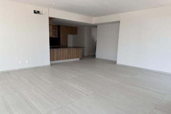 Foto de inmueble en Miguel de Unamuno, Col. Jardines Universidad C.P. 45110, Zapopan