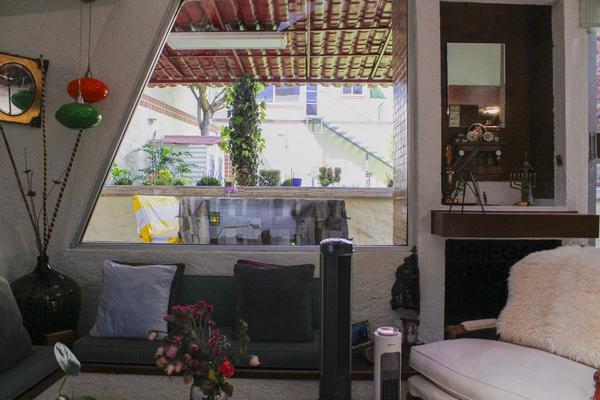 Foto de inmueble en , Col. Miguel Hidalgo 2A Sección C.P. 14250, Tlalpan