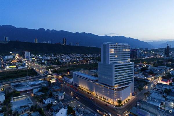Foto de inmueble en Miguel Hidalgo, Col. Centro C.P. 64720, Monterrey