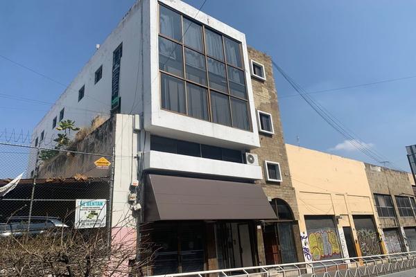 Foto de inmueble en Miguel Hidalgo, Col. Guadalajara Centro C.P. 44100, Guadalajara