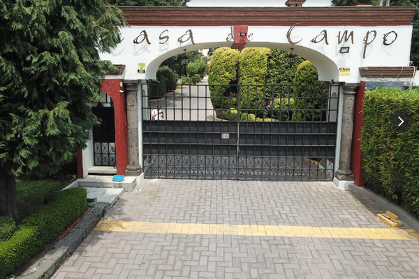 Foto de inmueble en Miguel Hidalgo, Col. Santa María Magdalena Ocotitlán C.P. 52161, Metepec