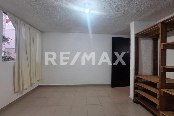 Foto de inmueble en miguel hidalgo, Col. Santiago Tepalcapa C.P. 54743, Cuautitlán Izcalli