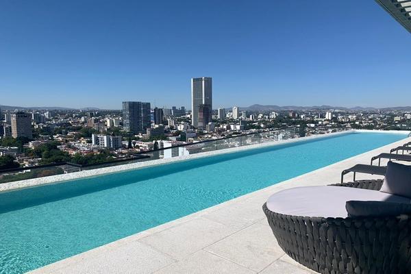 Foto de inmueble en Miguel Hidalgo y Costilla, Col. Ladrón de Guevara C.P. 44600, Guadalajara