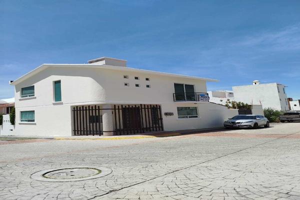 Foto de inmueble en Milenio III, Col. Milenio III Fase A C.P. 76060, Querétaro