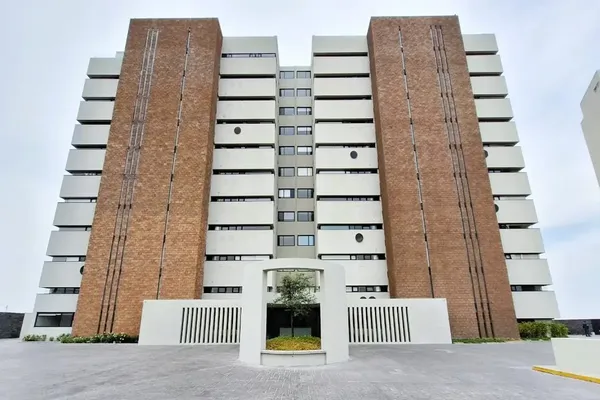 Foto de inmueble en MIRA DIAMANTE #02, Col. Balcones Coloniales C.P. 76140, Querétaro