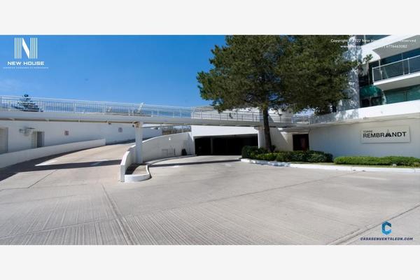 Foto de inmueble en * #*, Col. Mirador de Gran Jardín C.P. 37138, León