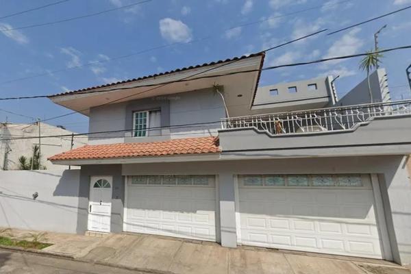 Foto de inmueble en  , Col. Miraflores C.P. 60160, Uruapan