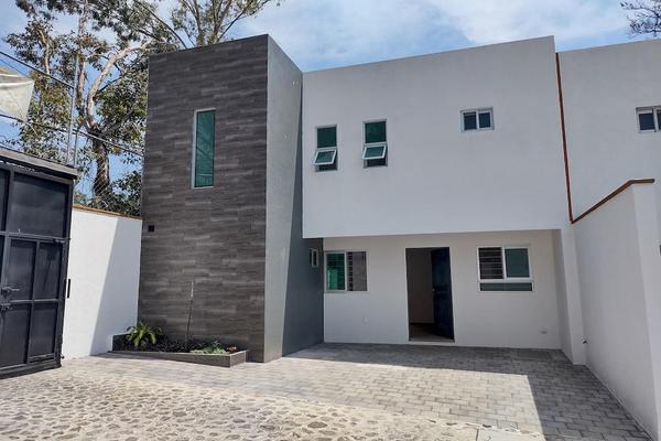 Foto de inmueble en  , Col. Miraval C.P. 62270, Cuernavaca