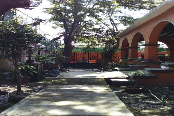 Foto de inmueble en  , Col. Miraval C.P. 62270, Cuernavaca