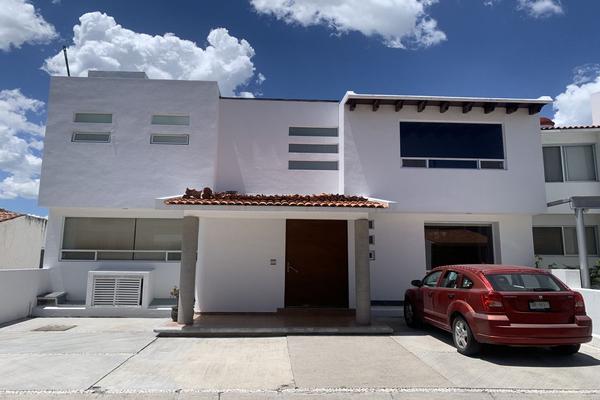 Foto de inmueble en  , Col. Misión de Concá C.P. 76149, Querétaro
