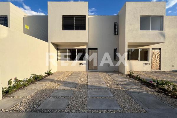 Foto de inmueble en Misión Punta la Joya, Col. Jardines de La Hacienda C.P. 76180, Querétaro