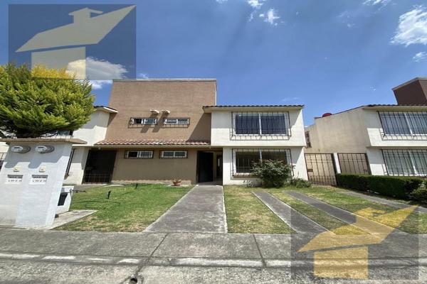 Foto de inmueble en  , Col. Misiones de Santa Esperanza C.P. 50227, Toluca