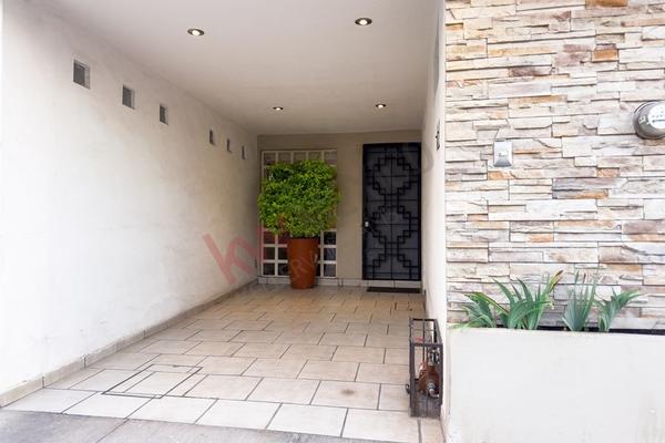 Foto de inmueble en Mitla, Col. Jacarandas C.P. 78148, San Luis Potosí