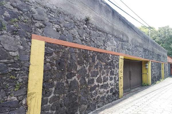 Foto de inmueble en Moctezuma, Col. Pueblo de San Pablo Tepetlapa C.P. 04620, Coyoacán