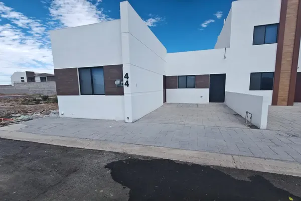 Foto de inmueble en Modelo Galicia #., Col. Villas de las Perlas C.P. 27277, Torreón