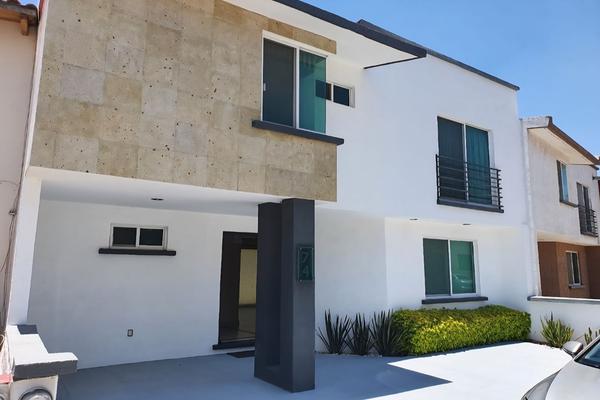 Foto de inmueble en  , Col. Monte Blanco I C.P. 76087, Querétaro