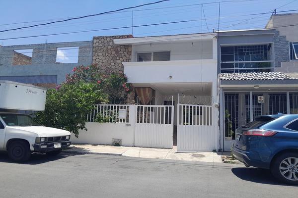 Foto de inmueble en Monte Olimpo, Col. Esperanza C.P. 44300, Guadalajara