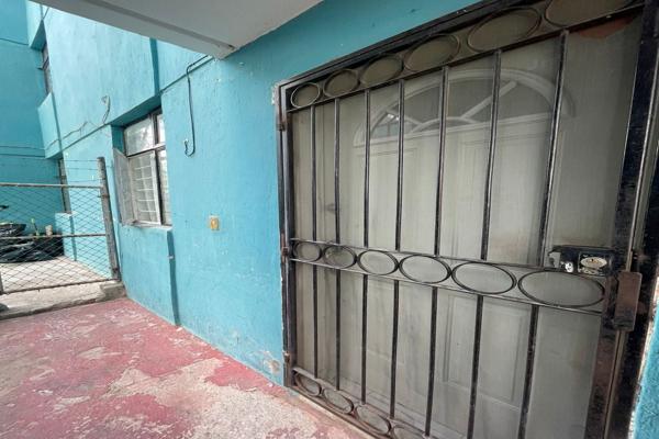 Foto de inmueble en Monte Rosas #231, Col. Independencia INFONAVIT C.P. 44240, Guadalajara