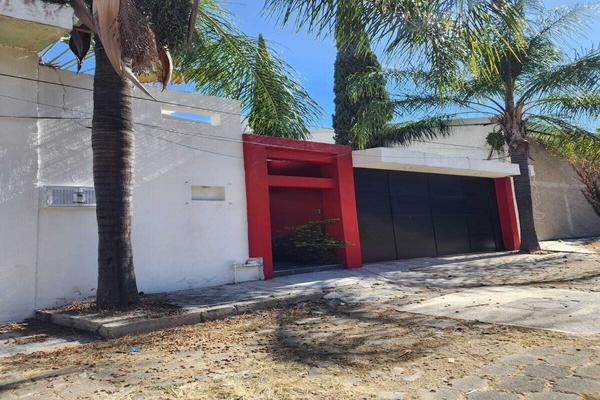 Foto de inmueble en Montemorelos, Col. Rinconada de La Calma C.P. 45080, Zapopan