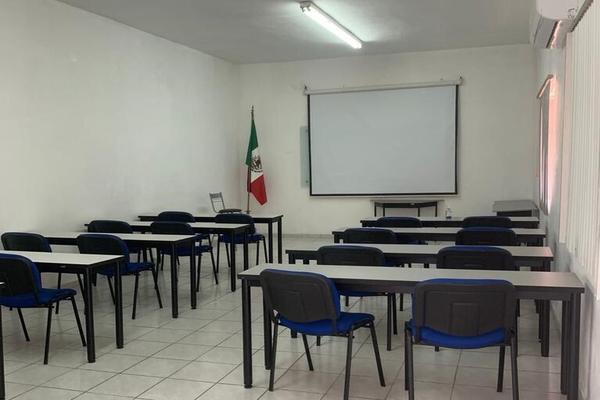 Foto de inmueble en  , Col. Monterrey Centro C.P. 64000, Monterrey