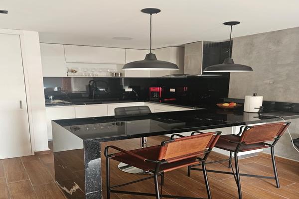 Foto de inmueble en  , Col. Monterrey Centro C.P. 64000, Monterrey
