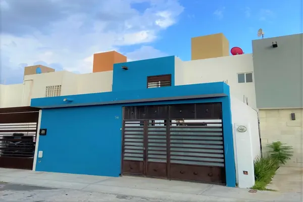 Foto de inmueble en Moralta #., Col. Los Arrayanes C.P. 76908, Corregidora