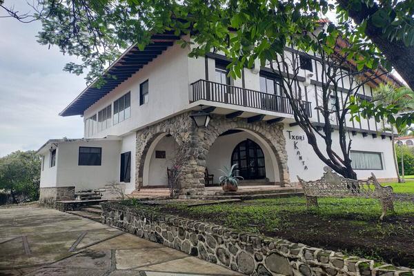 Foto de inmueble en MORELOS, Col. Las Palmas C.P. 62050, Cuernavaca