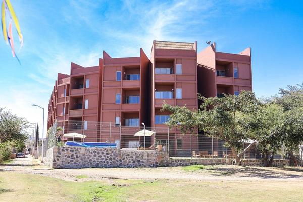 Foto de inmueble en Morelos Norte, Col. San Cristóbal Zapotitlán C.P. 45840, Jocotepec