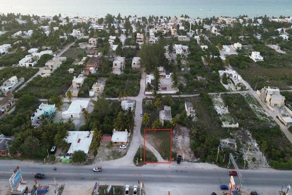 Foto de inmueble en My MarketPlace, Col. Chicxulub Puerto C.P. 97330, Progreso