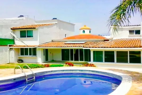 Foto de inmueble en Ñ #P, Col. Extensión Vista Hermosa C.P. 62295, Cuernavaca