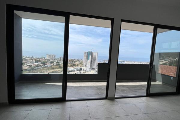 Foto de inmueble en Nahoas, Col. Coronita C.P. 22860, Ensenada