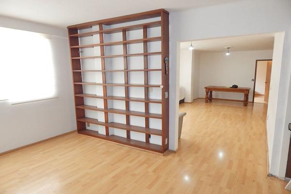 Foto de inmueble en  , Col. Narvarte Oriente C.P. 03023, Benito Juárez