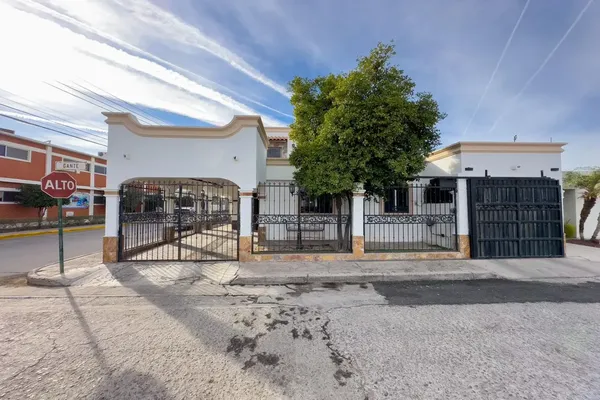 Foto de inmueble en ND #1, Col. Los Arcos C.P. 83250, Hermosillo