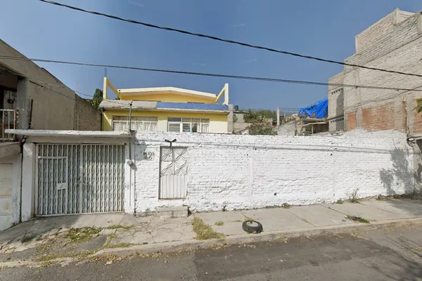 Foto de inmueble en Nevado de Toluca #MANZANA 133 LT6, Col. Lomas de Cuautepec C.P. 07110, Gustavo A. Madero